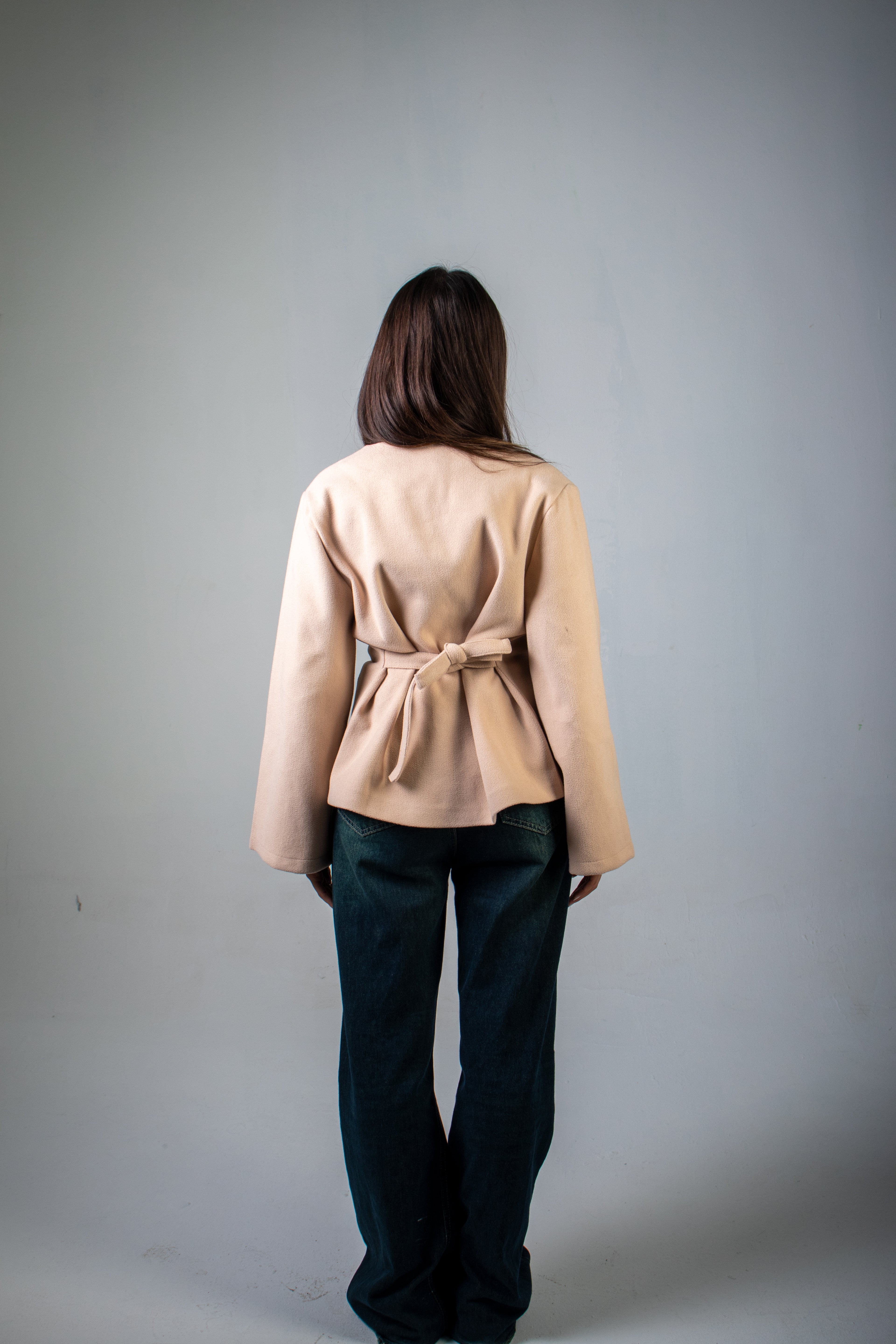 V-Cut Sand Beige Blazer