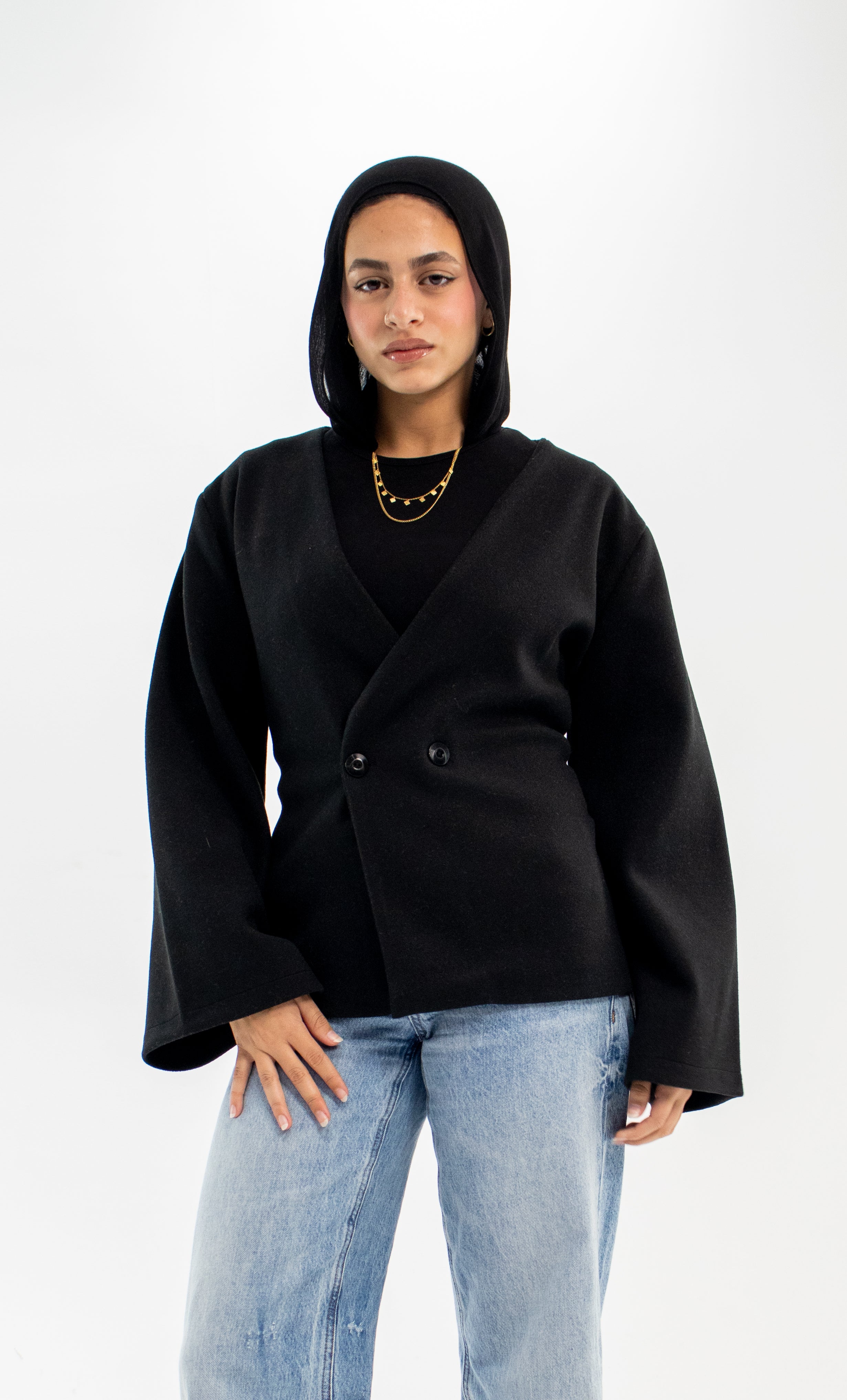 V-Cut Noir Black Blazer