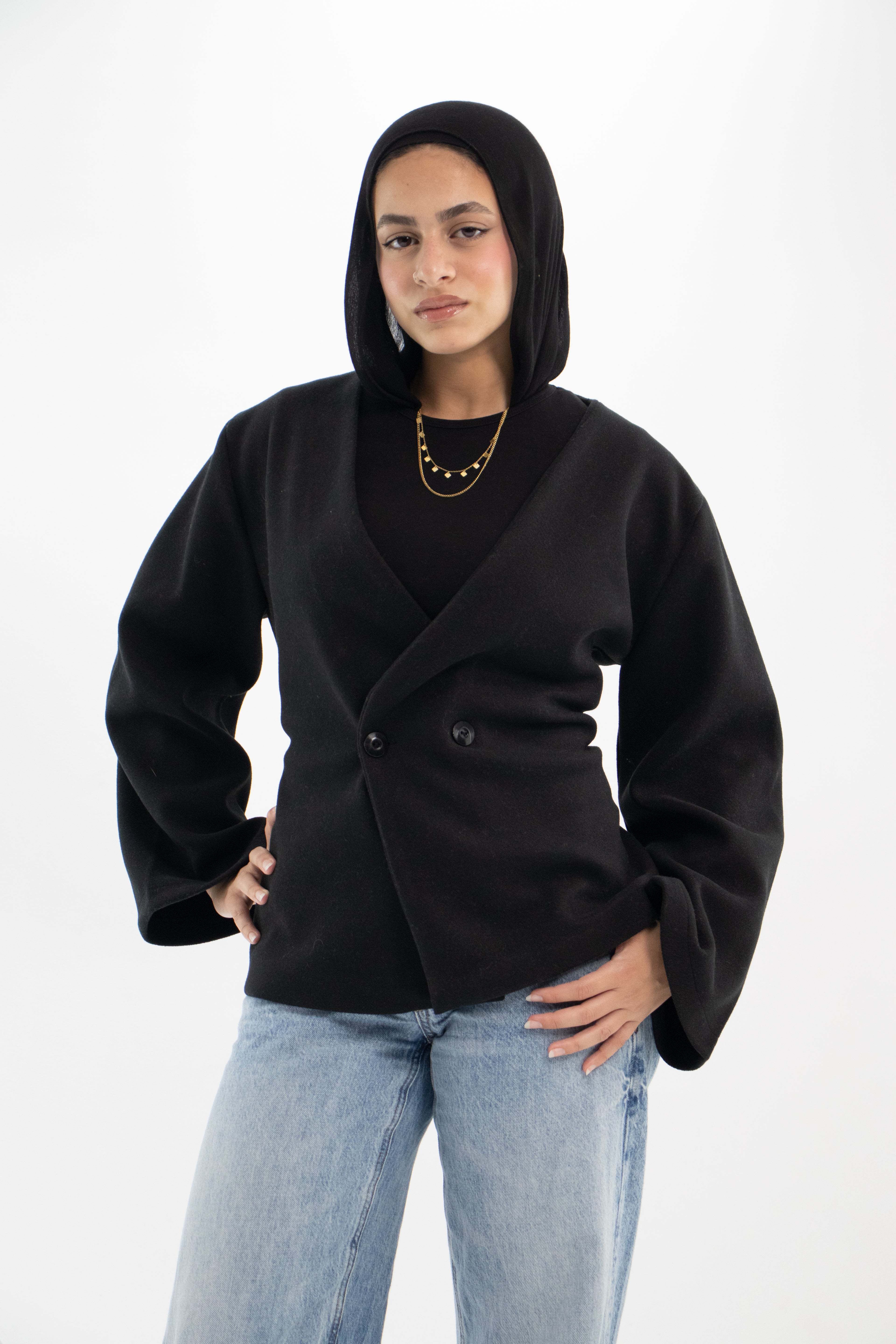 V-Cut Noir Black Blazer